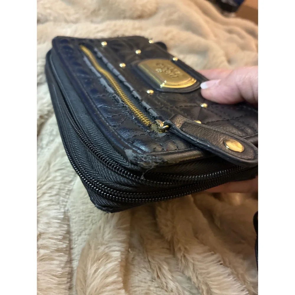 Nicole by Nicole Miller Black Quilted Wristlet Wallet Gold Studs Pink Interior